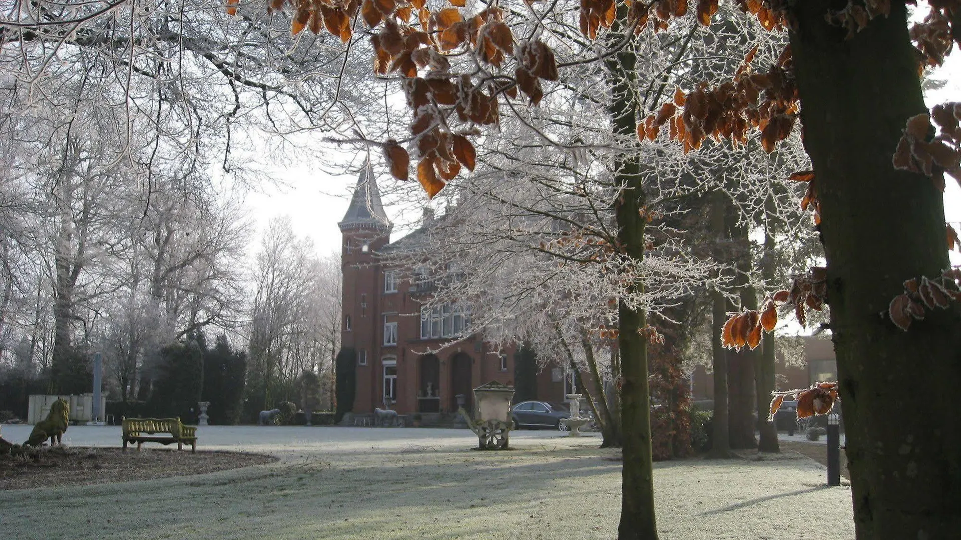 Hotel Lodewijk Van Male Bruges 3*,